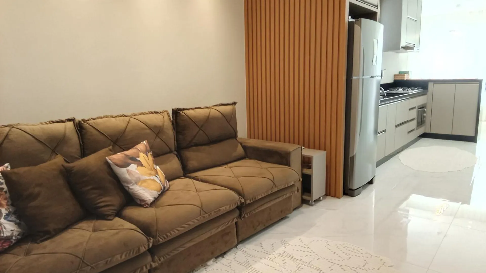 Apartamento De Ferias Quadra Mar Meia Praia Итапема